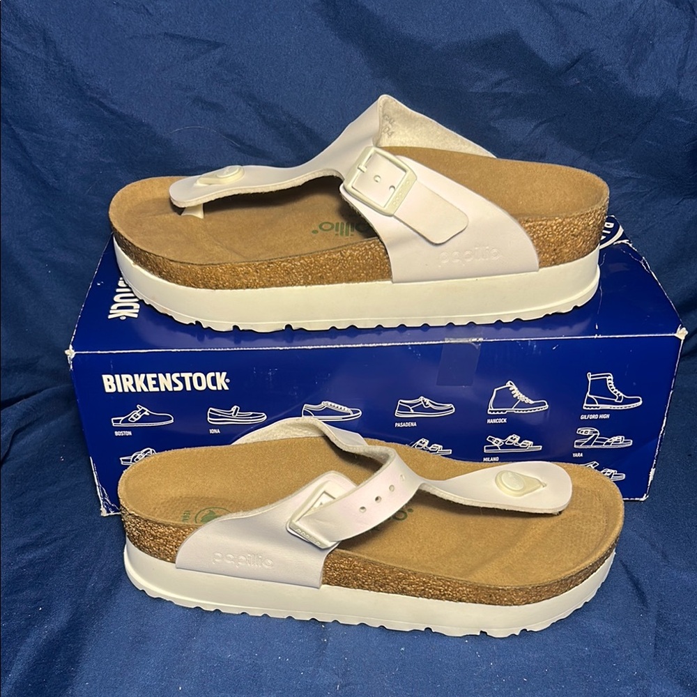 Papillio- Gizeh platform, white, 7 women QS